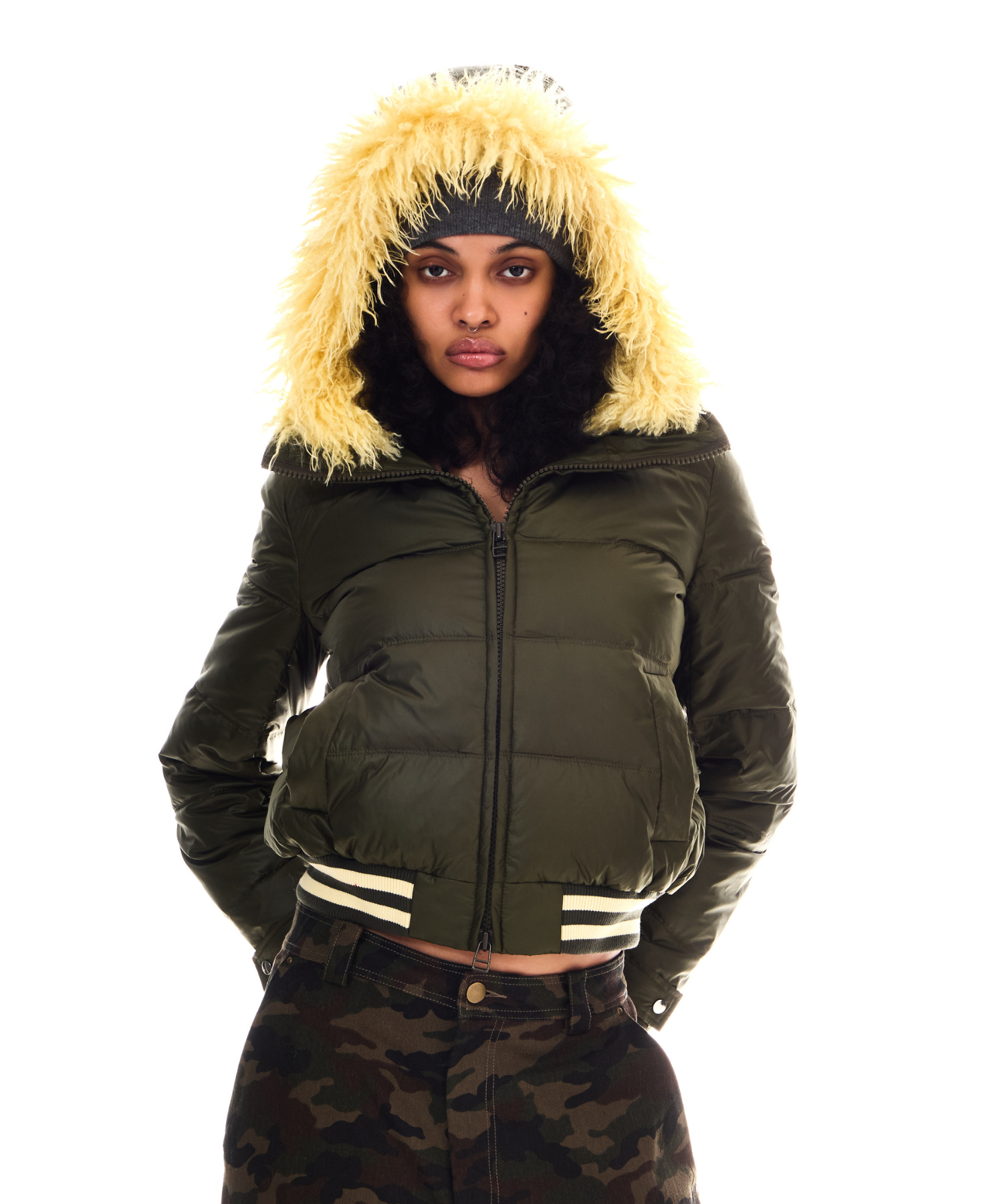 Beedenファーコート ZIP UP HOODED FUR BLOUSON – BEEDEN