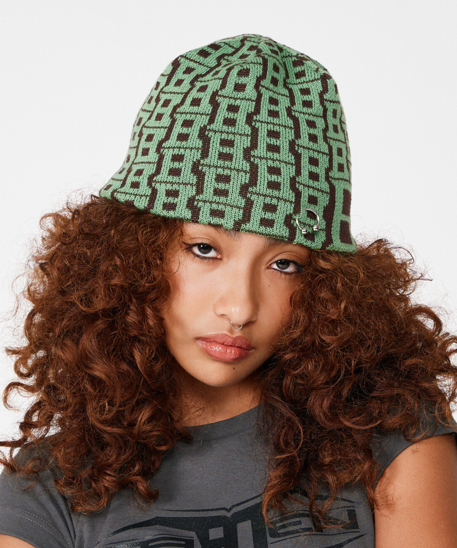 帽子 BEEDEN B LOGO JQ BEANIE B LOGO JQ BEANIE – BEEDEN