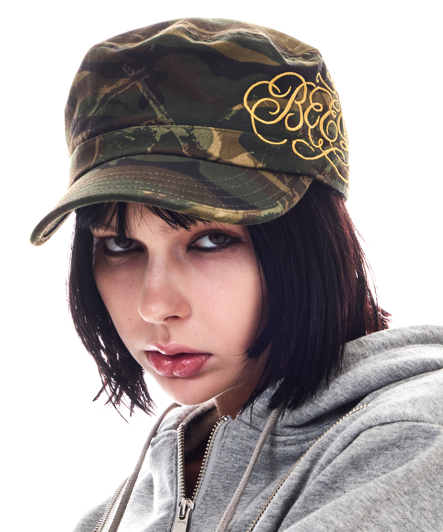 EMBROIDERED LOGO CASQUETTE – BEEDEN EMBROIDERED LOGO CASQUETTE – BEEDEN