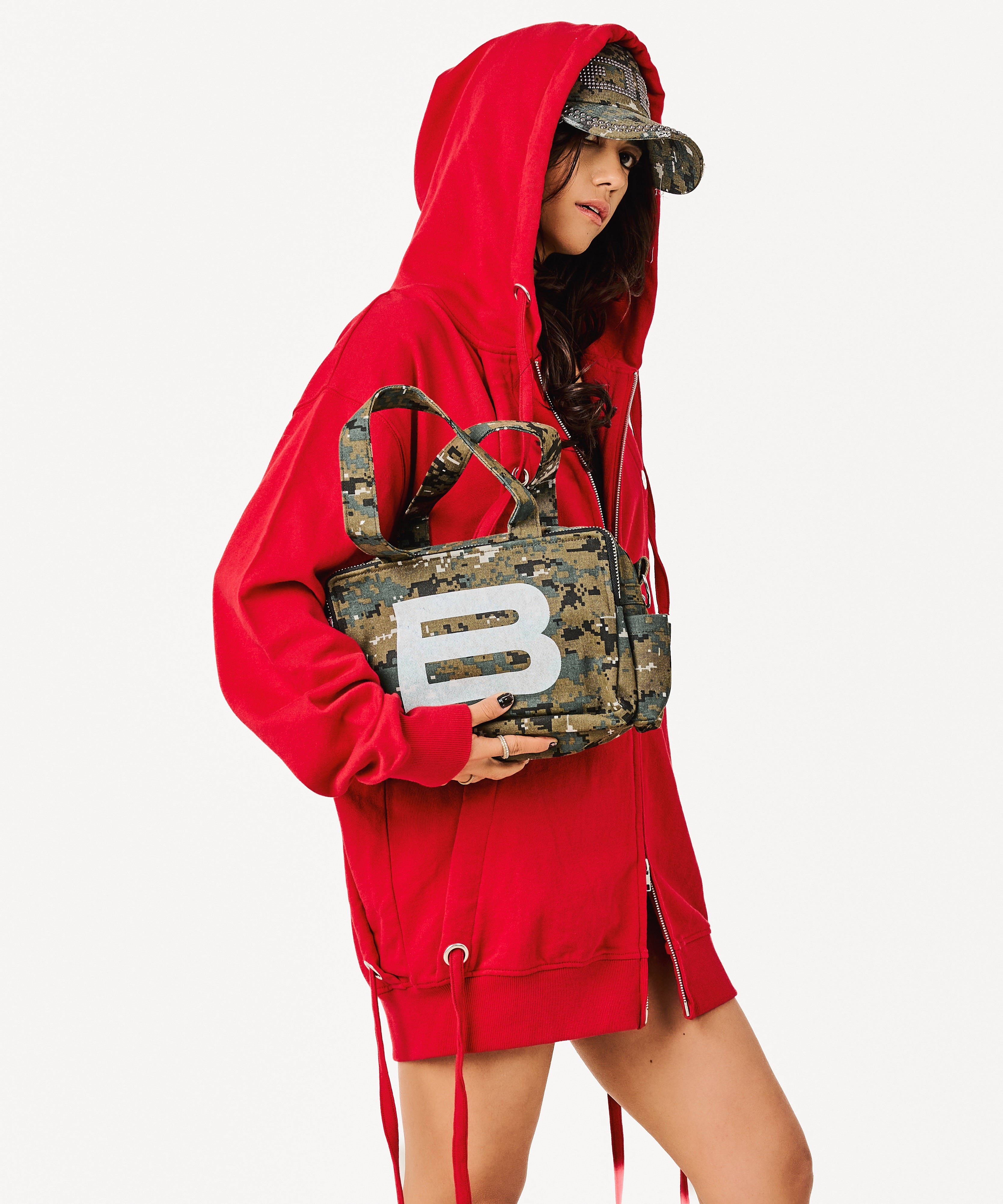 MINI B LOGO BAG – BEEDEN