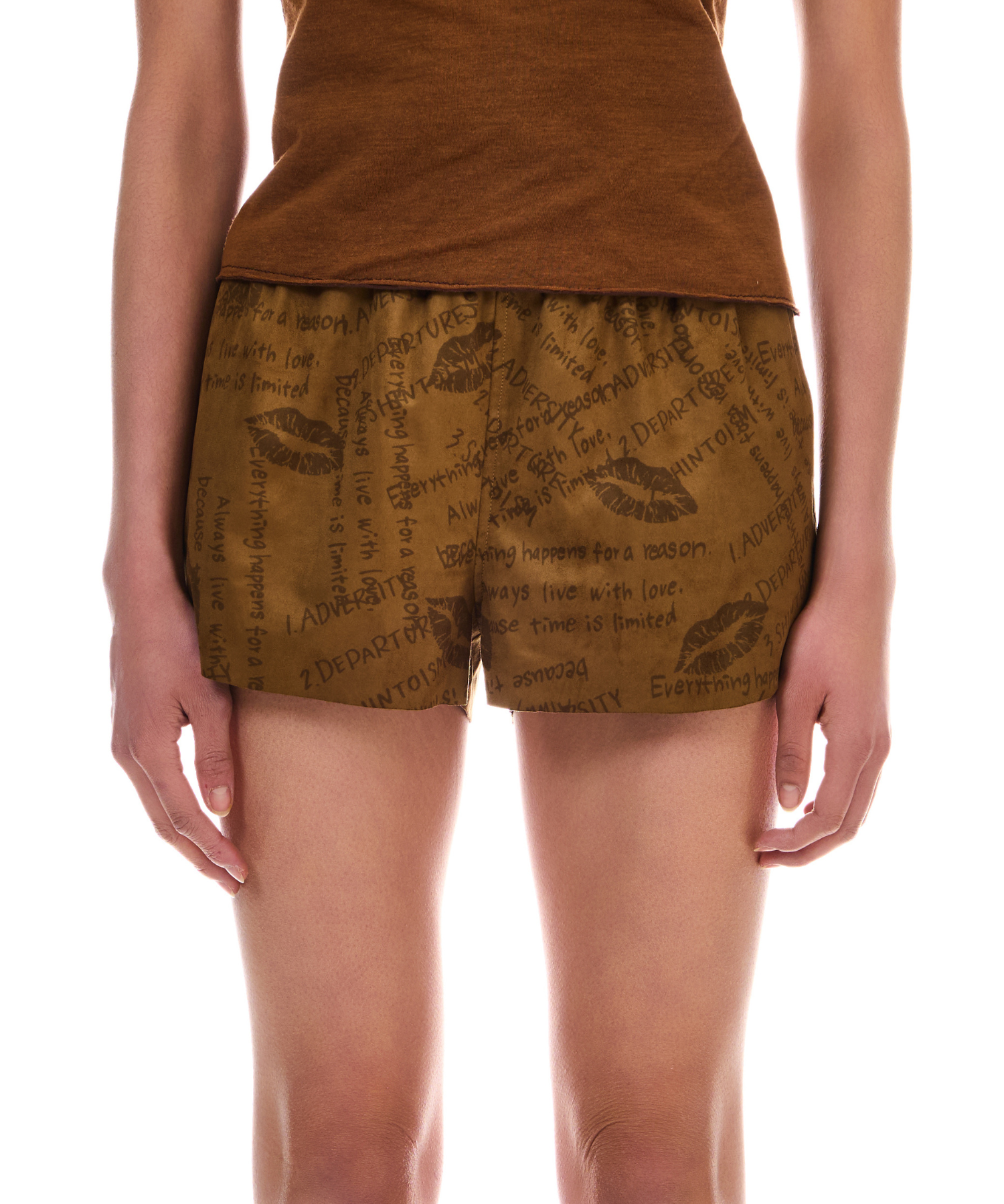 SUEDE PRINT SHORT PANTS – BEEDEN