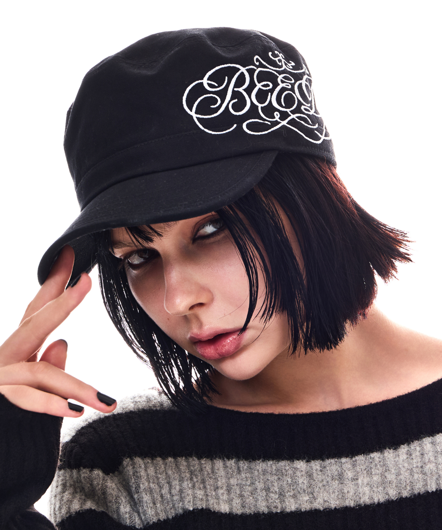 EMBROIDERED LOGO CASQUETTE – BEEDEN EMBROIDERED LOGO CASQUETTE – BEEDEN