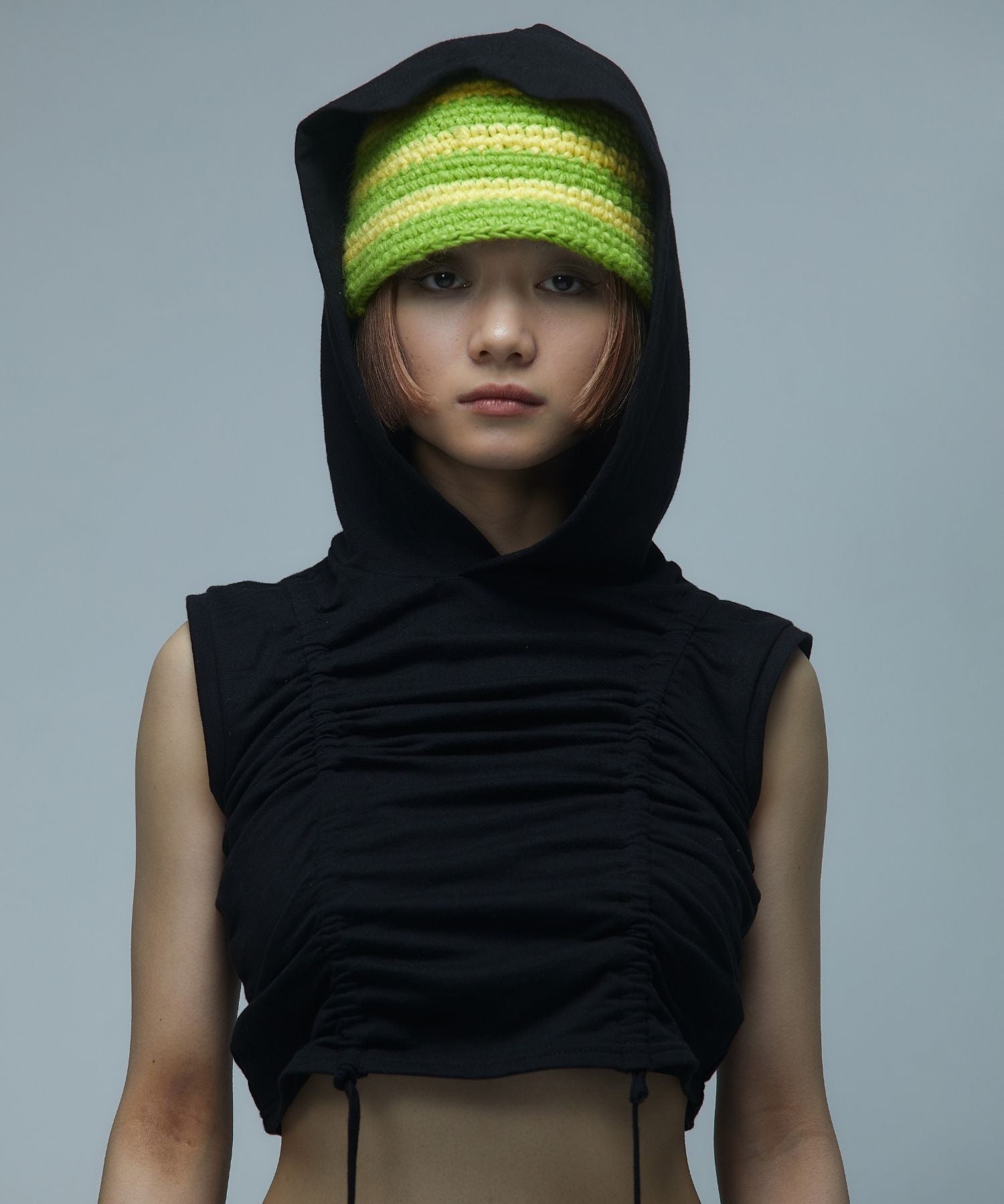 BEEDEN VEST STUDS HOODIE