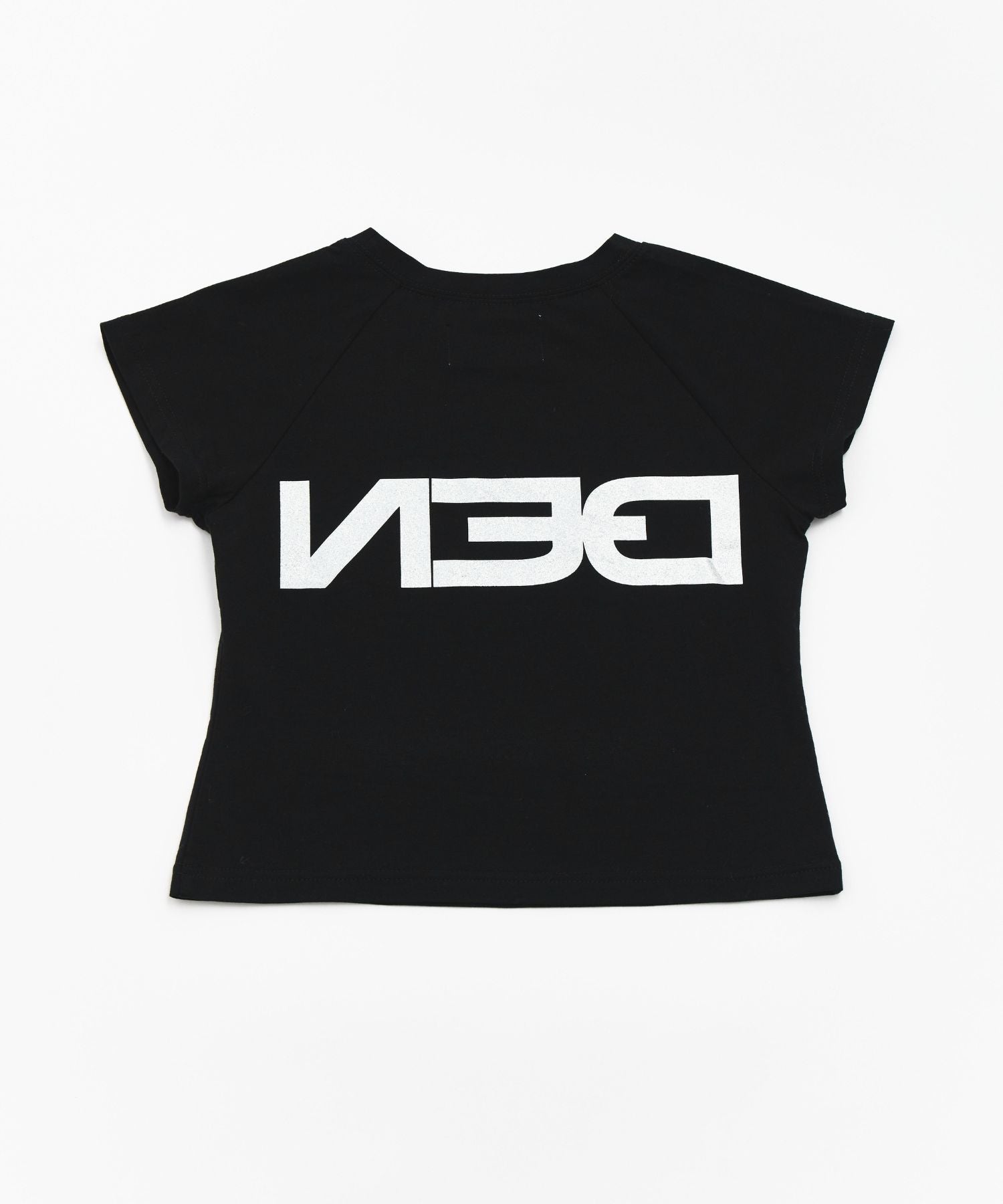 COMPACT GLITTER PRINT TEE – BEEDEN