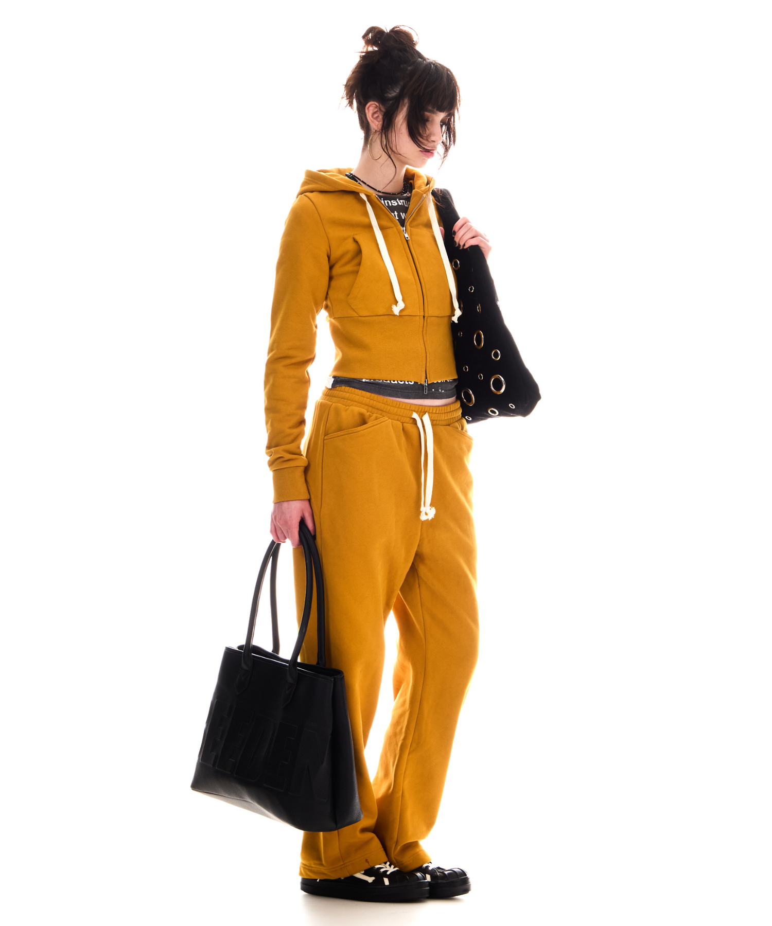 HEAVY WEIGHT SEAM DESIGN SWEAT PANTS – BEEDEN HEAVY WEIGHT SEAM DESIGN SWEAT PANTS – BEEDEN