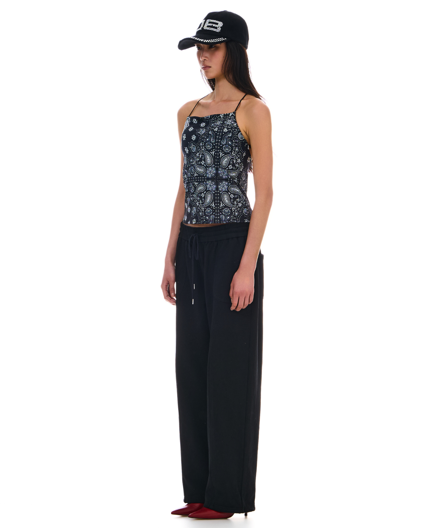 BACK OPEN THIN STRAP CAMI – BEEDEN