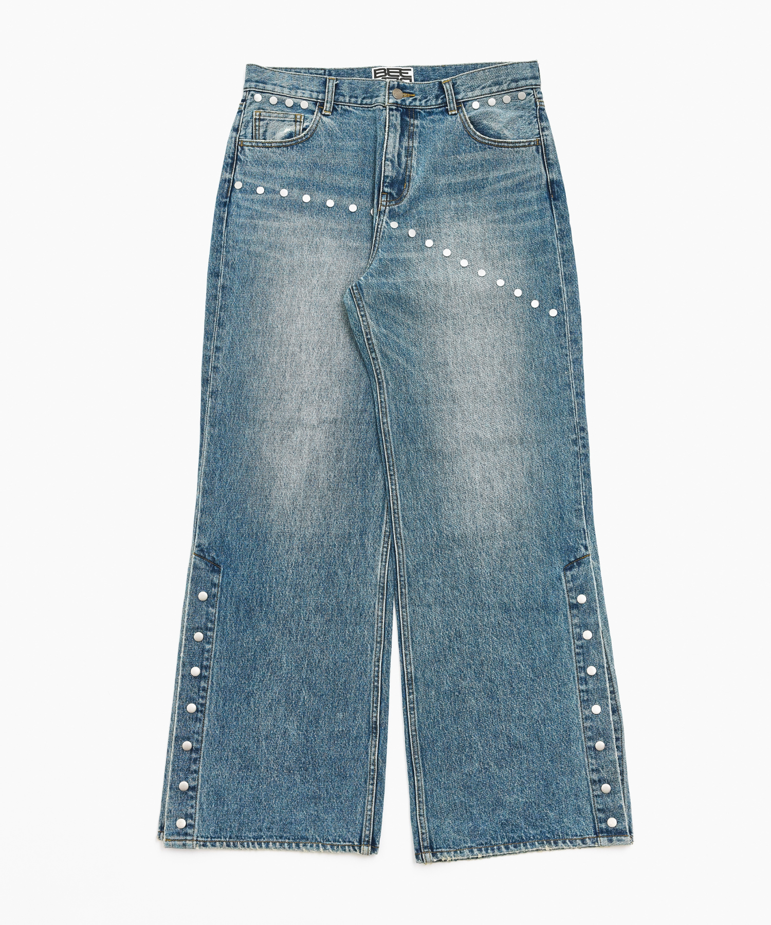 STUDDED DETAIL DENIM – BEEDEN STUDDED DETAIL DENIM – BEEDEN