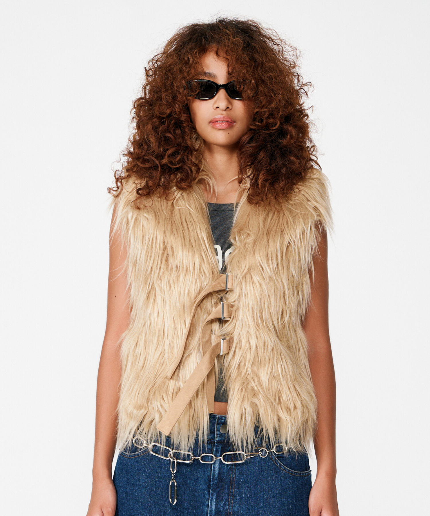OUTER – BEEDEN
