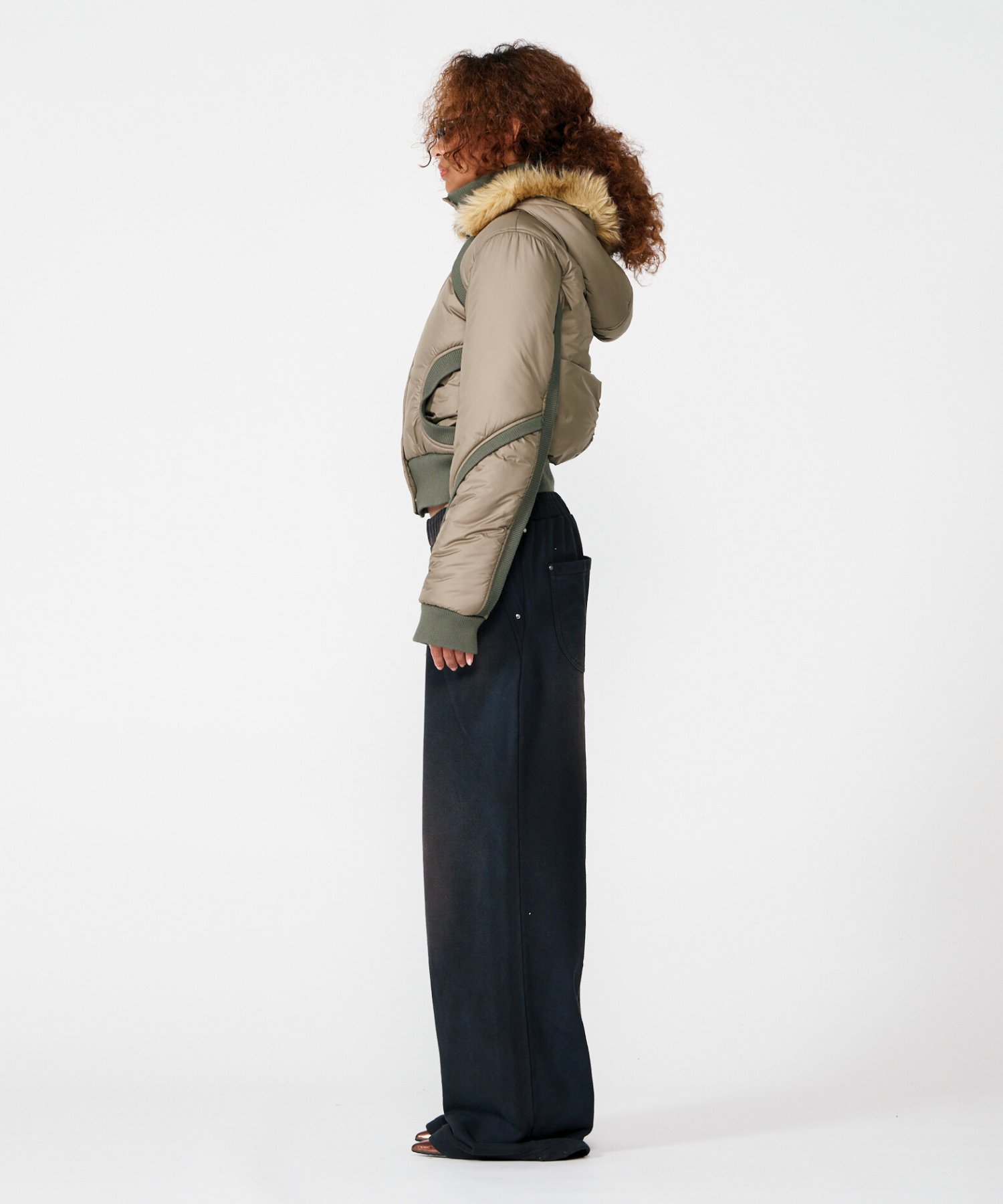 beeden SWITCHING RIB 2WAY PUFFER JACKET beeden SWITCHING RIB 2WAY PUFFER JACKET