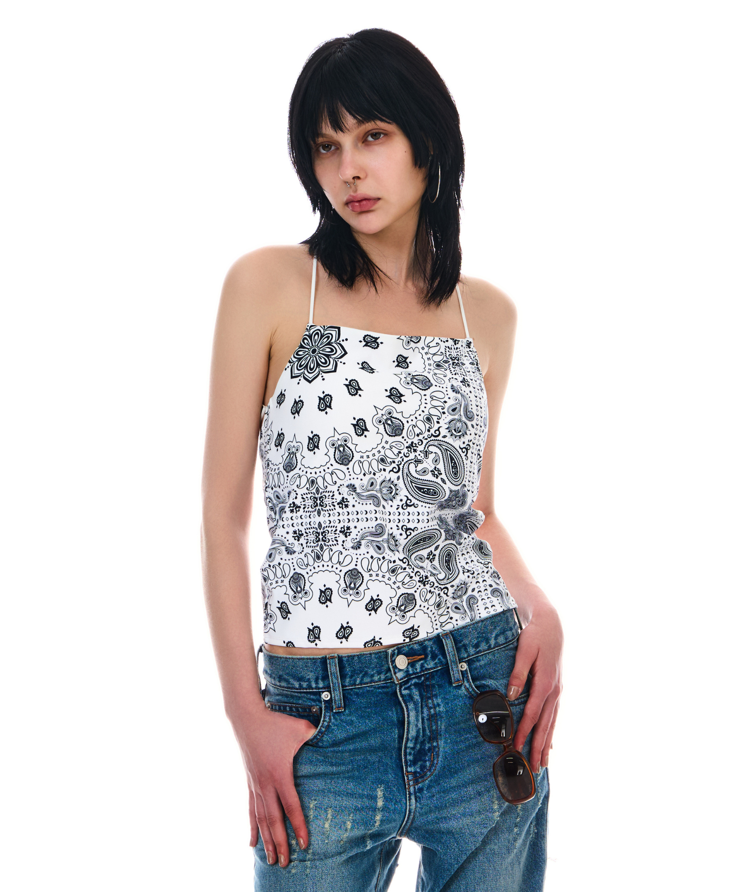 BACK OPEN THIN STRAP CAMI – BEEDEN BACK OPEN THIN STRAP CAMI – BEEDEN