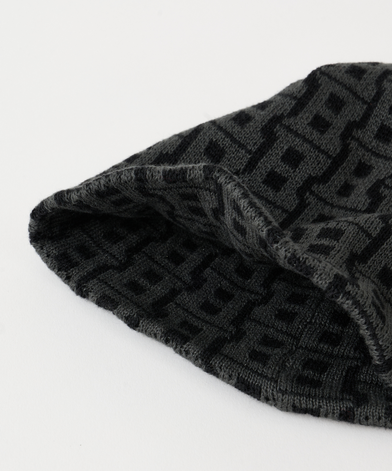 beeden ビーニー ブラック B LOGO JQ BEANIE – BEEDEN beeden ビーニー ブラック B LOGO JQ BEANIE – BEEDEN