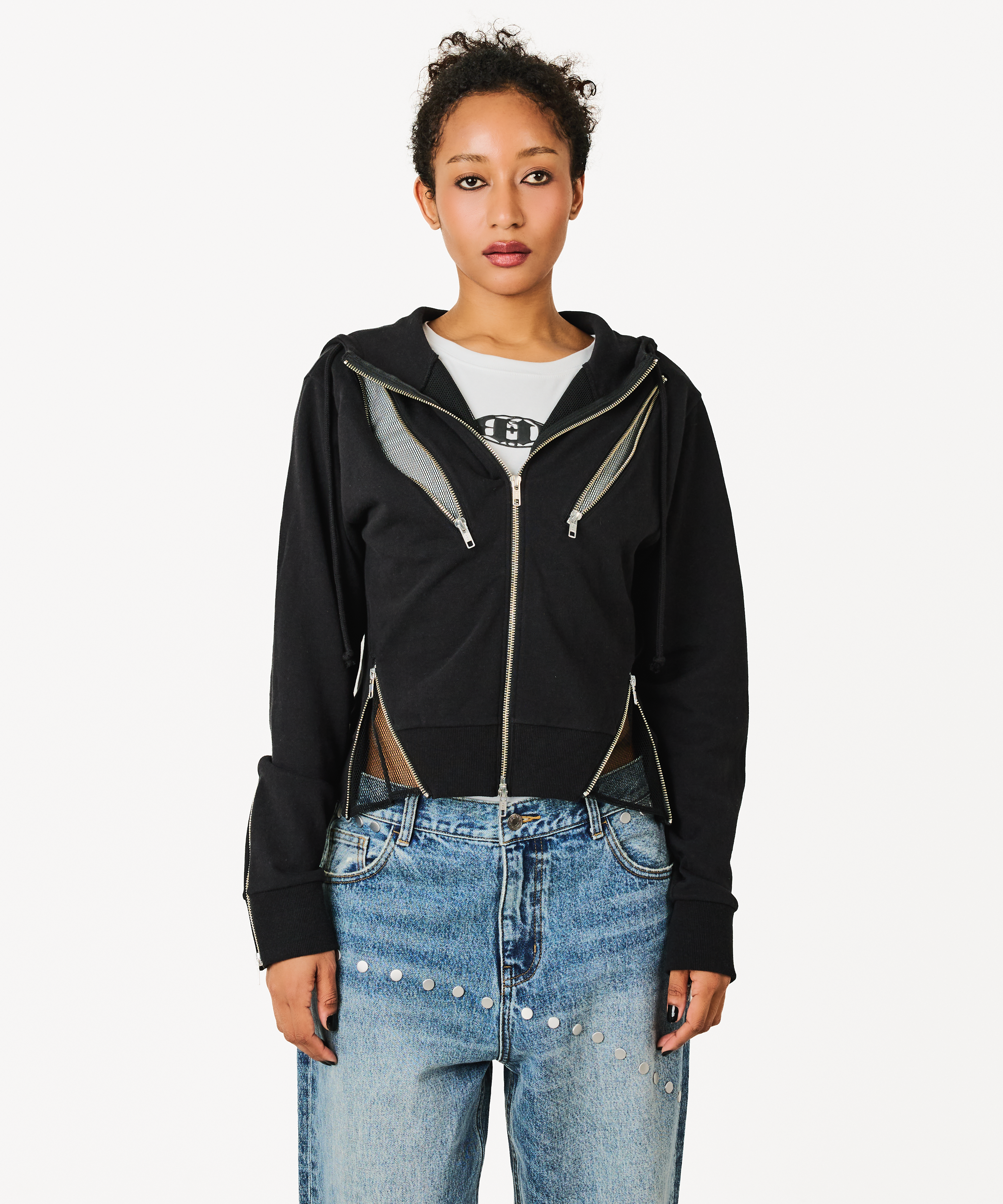 トップス beeden VEST STUDS HOODIE adidas SOFT LUX HOODED VEST - Grey | adidas UAE