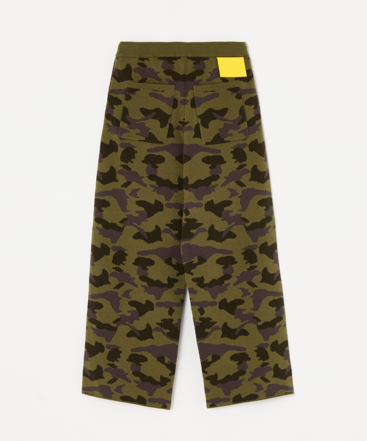 KNIT JQ LOOSE PANTS – BEEDEN KNIT JQ LOOSE PANTS – BEEDEN