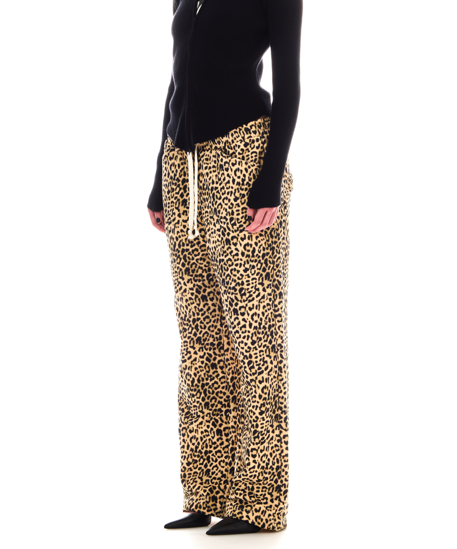 4_efd24937-d512-4b0d-bb61-cd6f6cd70de1.png