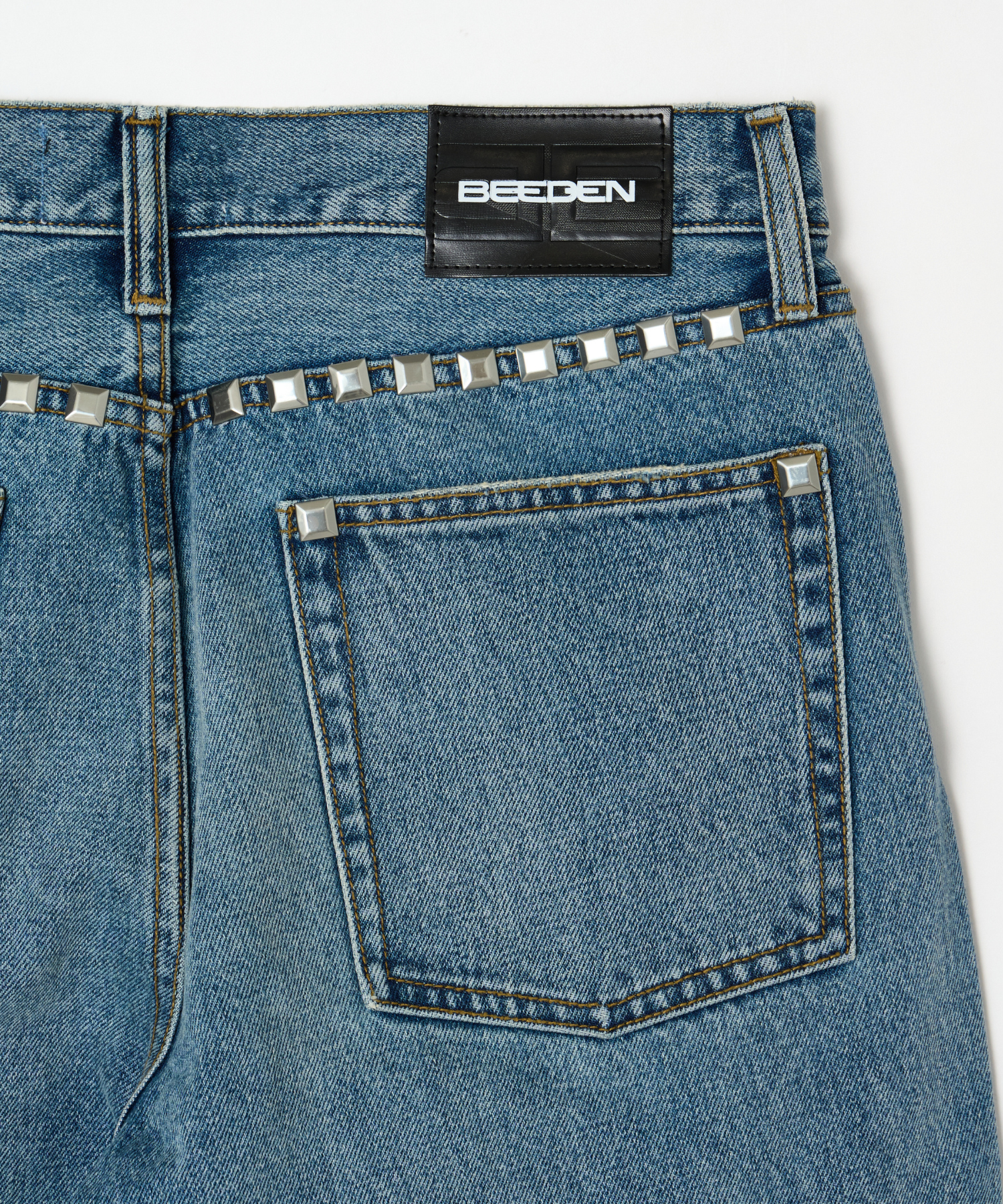 BEEDEN L EYELET SEMI LOOSE DENIM 【公式通販】 BEEDEN L EYELET SEMI LOOSE DENIM 【公式通販】