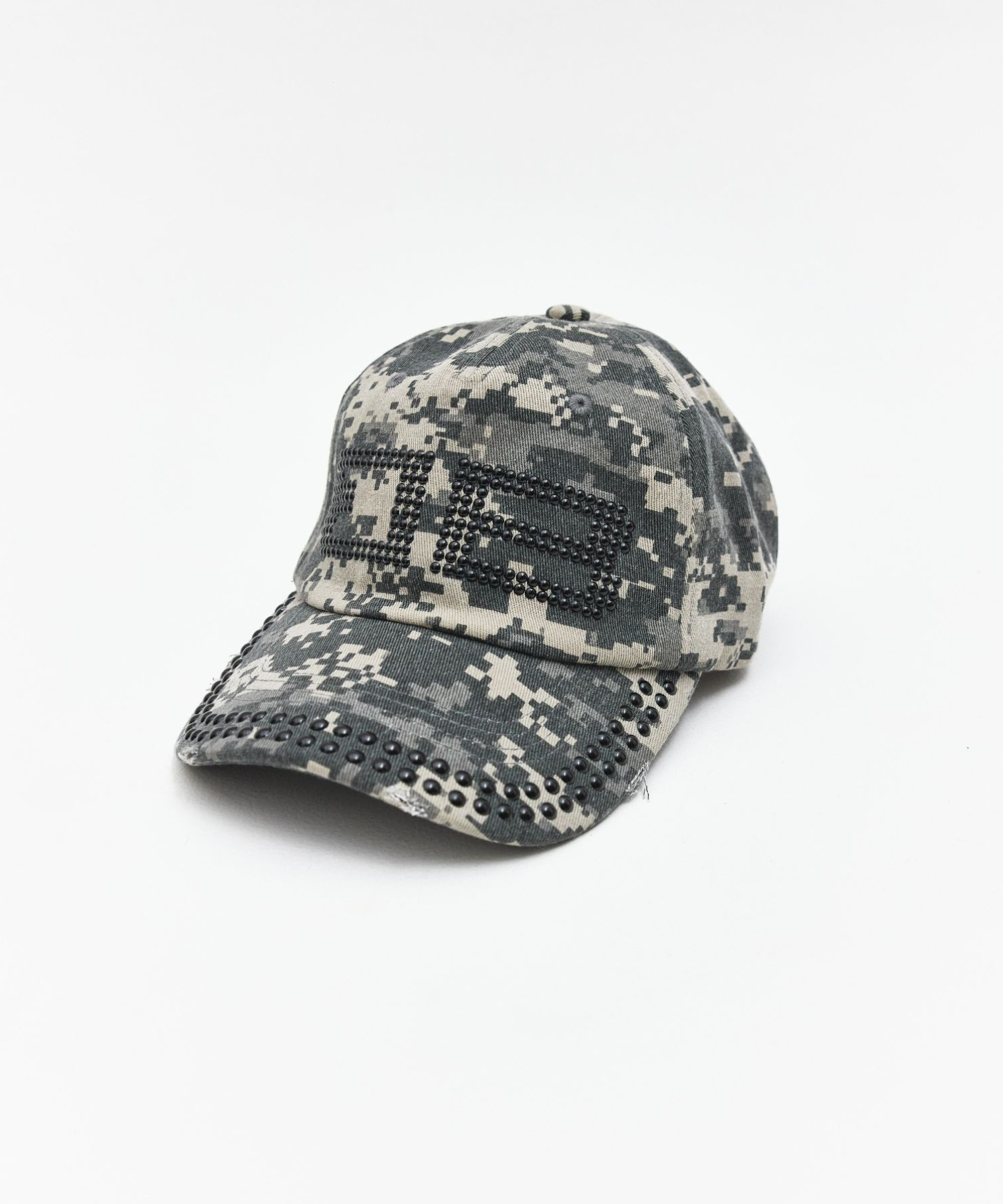 BD STUDS DAMAGE CAP – BEEDEN